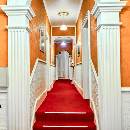 Hillview House Launceston Panzió Kültér fotó