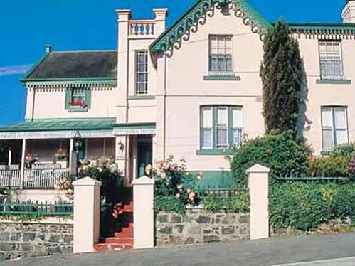 Hillview House Launceston Panzió Kültér fotó